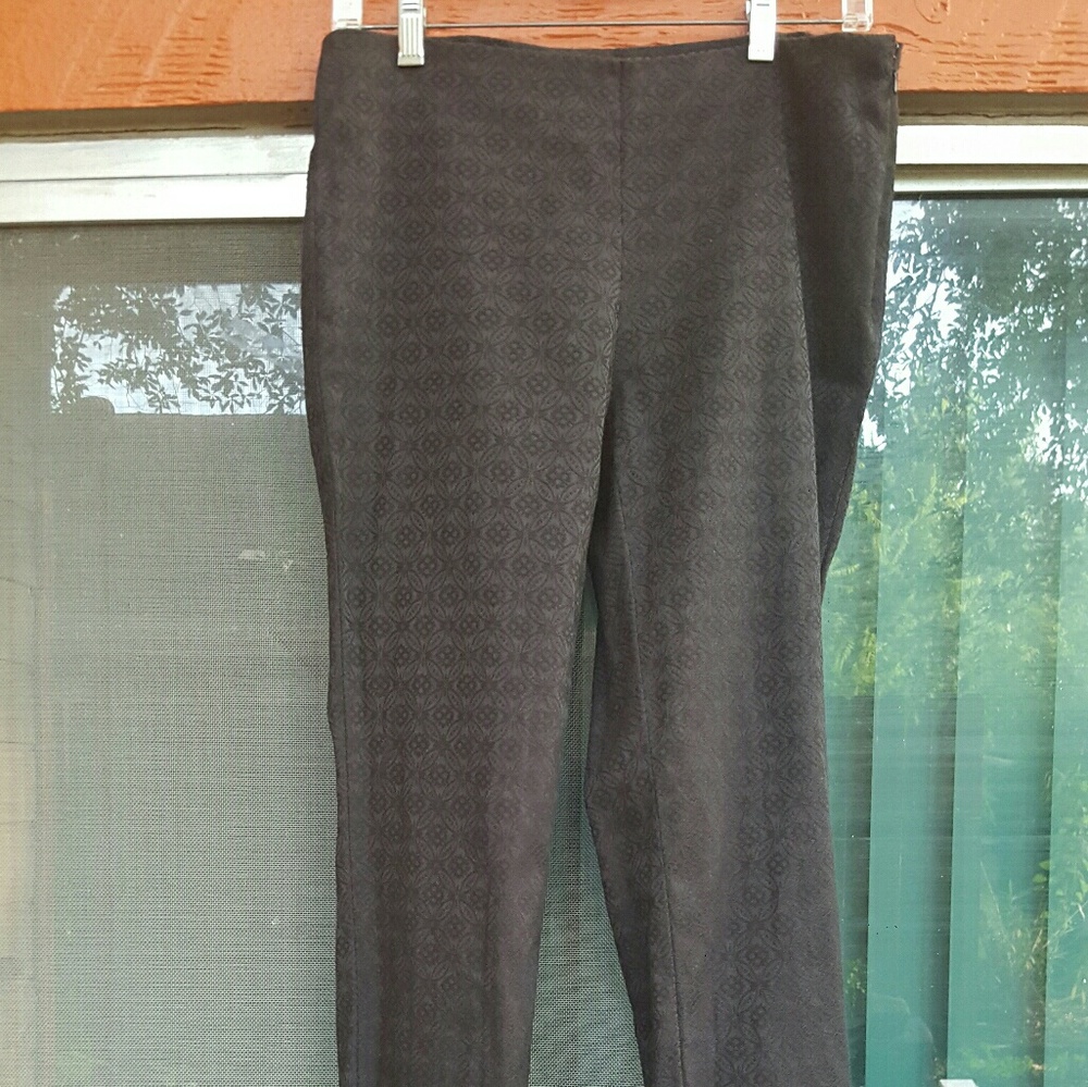 Vince Camuto black pants